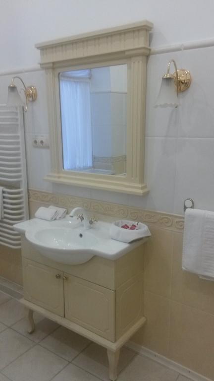 Marlen Hotel Rivne Rum bild